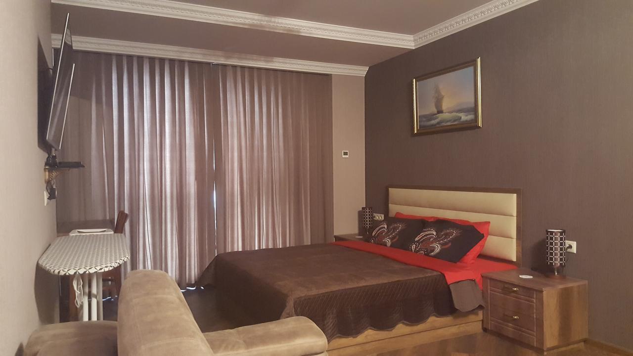 Mimino Apartment Deluxe First Line Batumi Luaran gambar