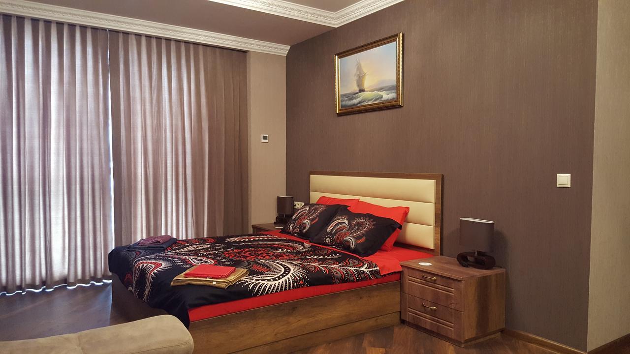 Mimino Apartment Deluxe First Line Batumi Luaran gambar