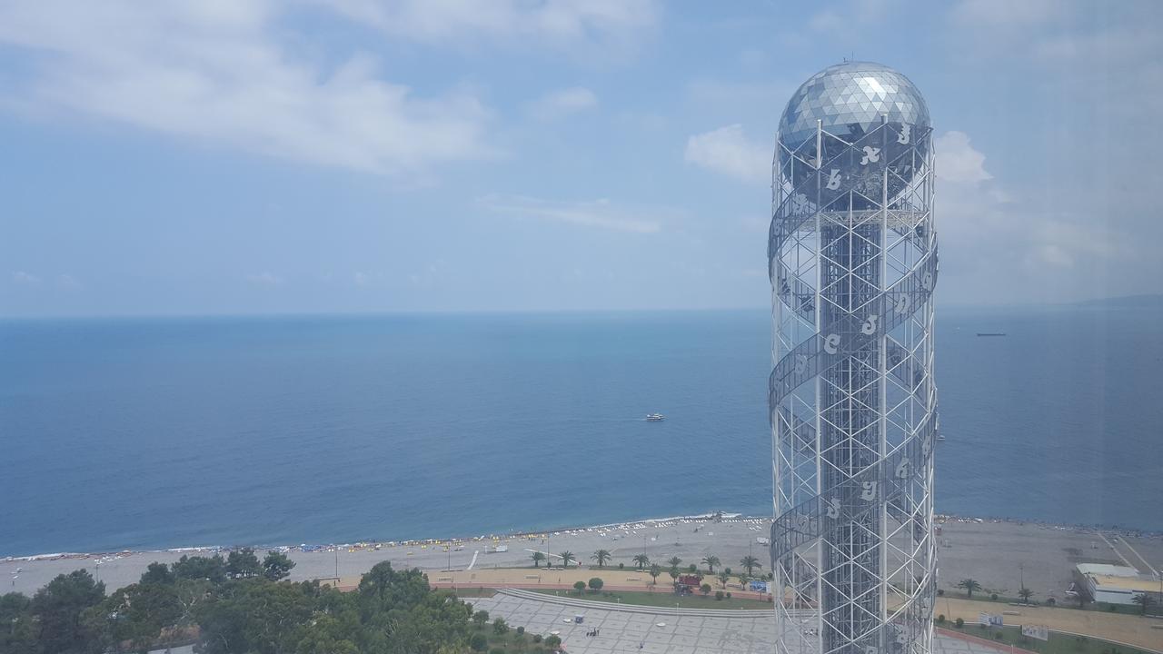 Mimino Apartment Deluxe First Line Batumi Luaran gambar